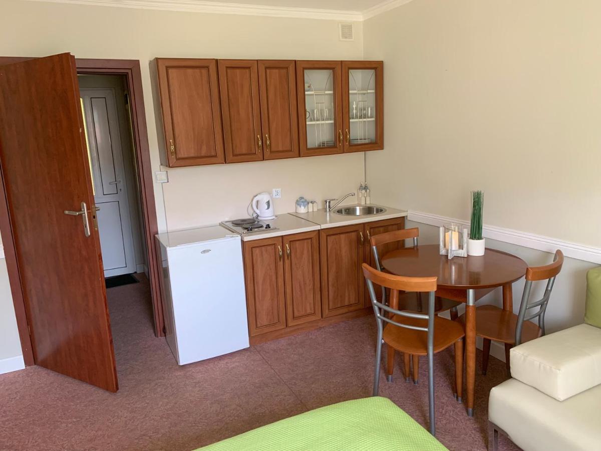 Apartamenty I Pokoje Magnolia ジビジノ エクステリア 写真